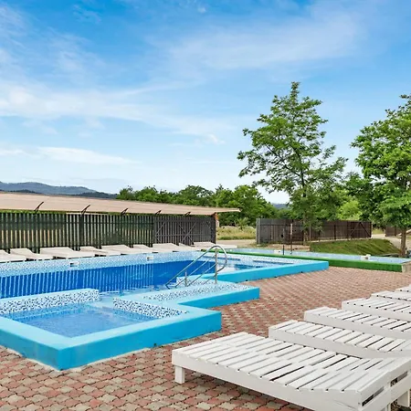 Resort Dana New 2025 *